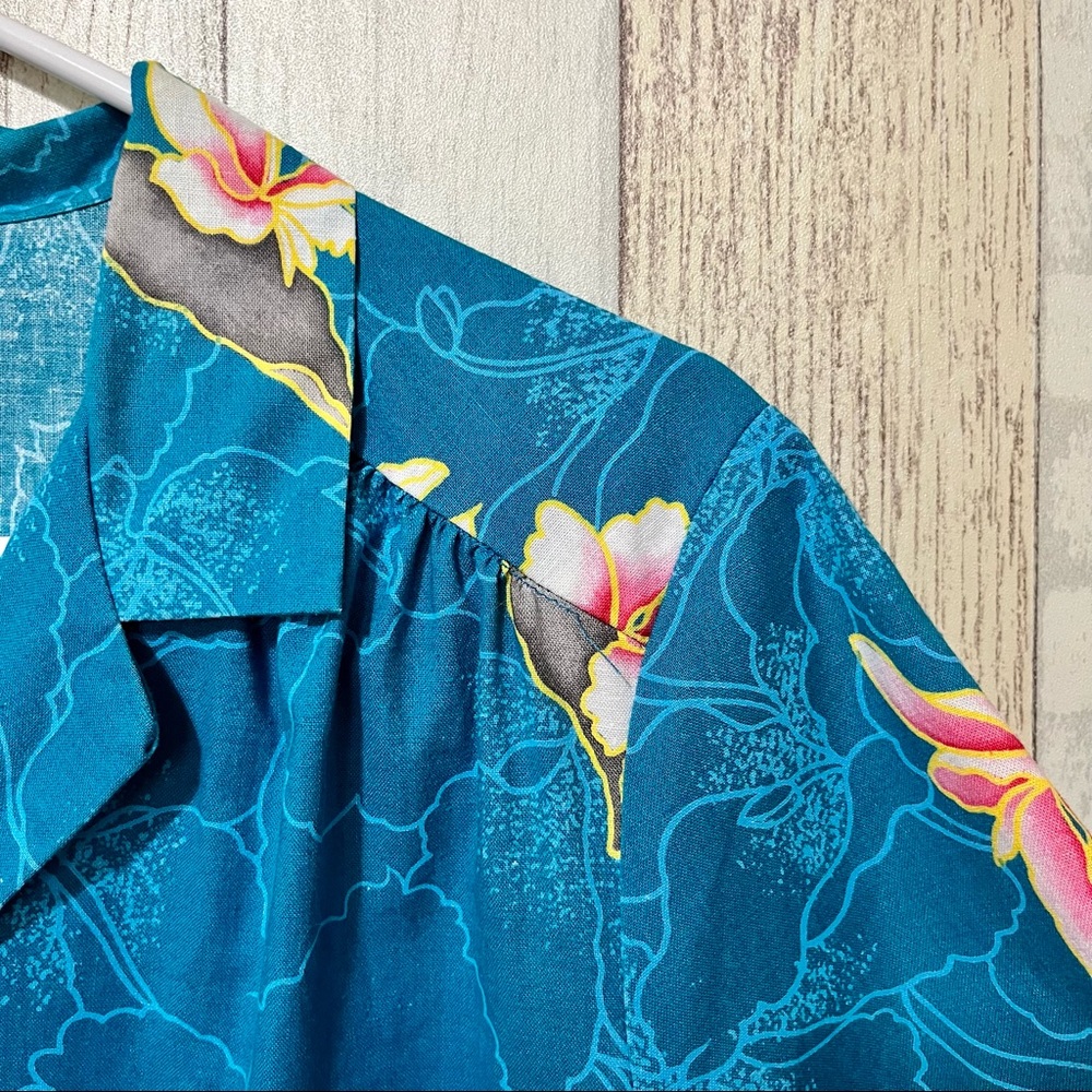 Vintage 90s/Y2K Hilo Hattie Hawaiian Shirt - Picture 3 of 6